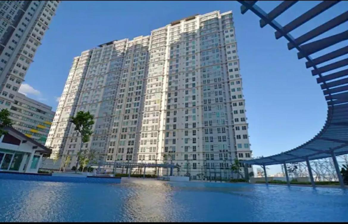 San Lorenzo place condo Makati City Esterno foto